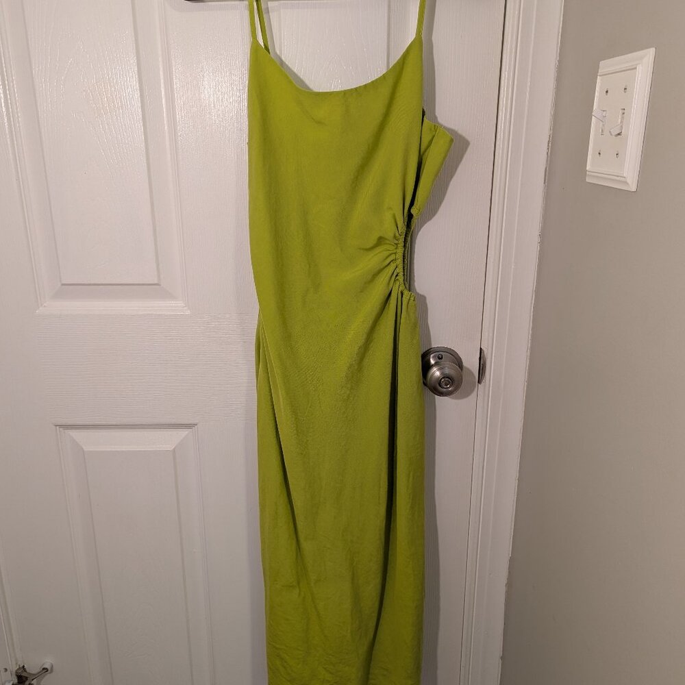 Forever 21 F21 Lime Green Midi Dress with Cut Out Dress Size Small S